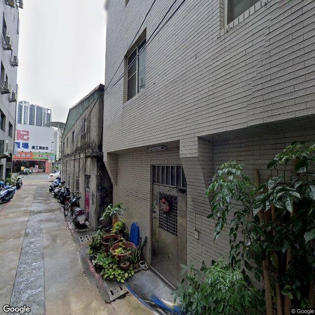 建欣診所 街景外觀
