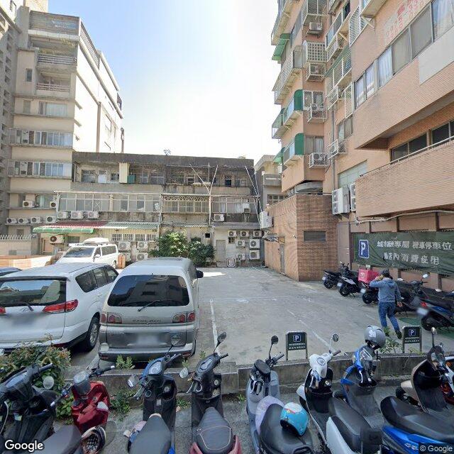 晨心兒科診所 街景外觀