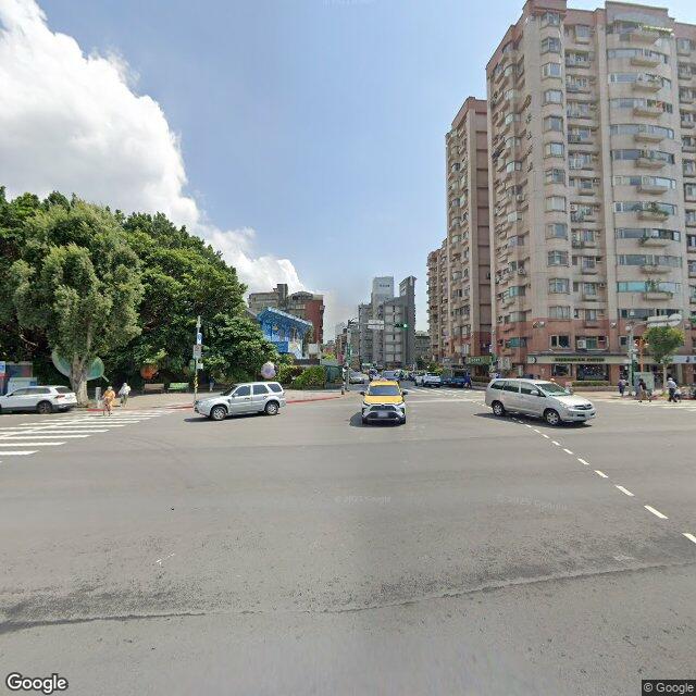 靜巷美學牙醫診所 街景外觀