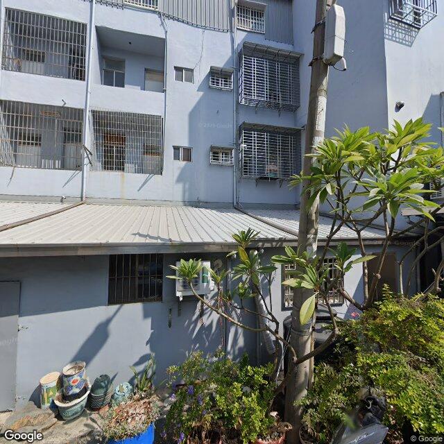 新珉牙醫診所 街景外觀