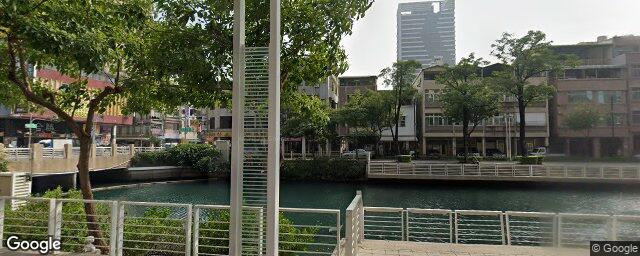 遠東牙醫診所 街景外觀