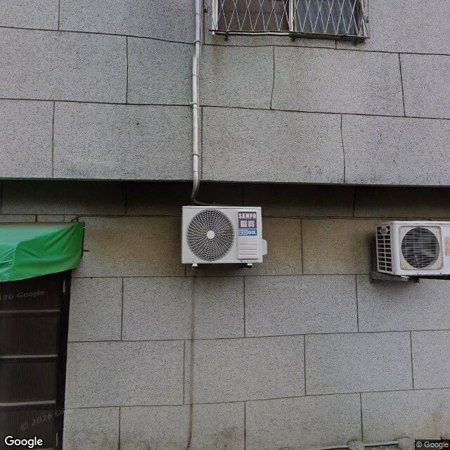 陳耳鼻喉科診所 街景外觀