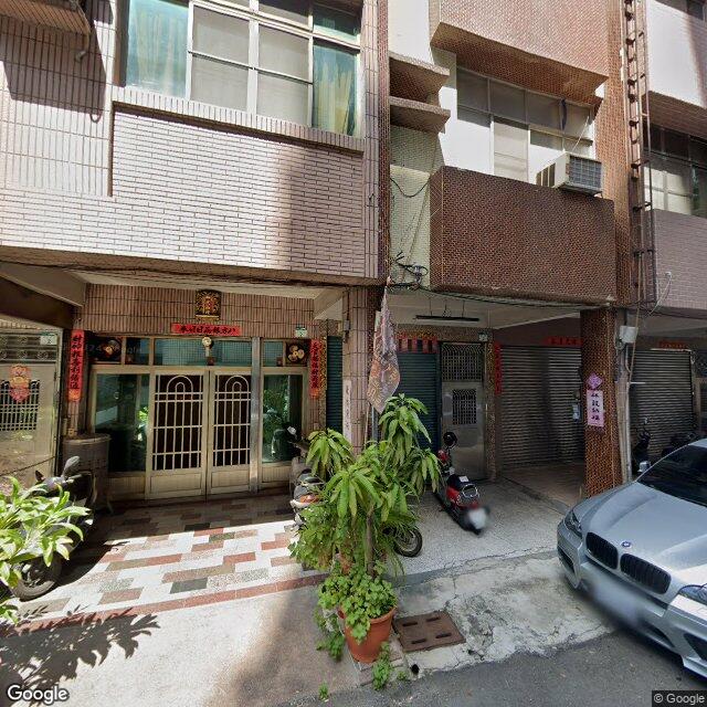 林順利牙醫診所 街景外觀