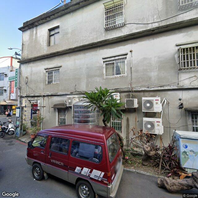 建芳診所 街景外觀
