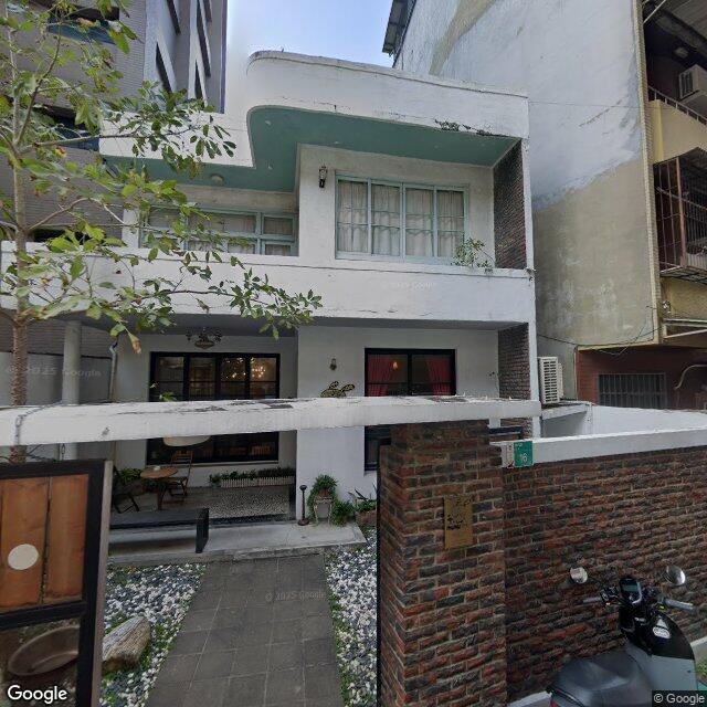 開山中醫診所 街景外觀