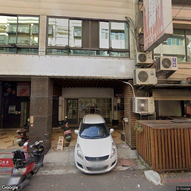 正大左營中醫診所 街景外觀