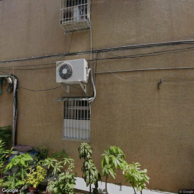 易齊美專業牙醫診所 街景外觀