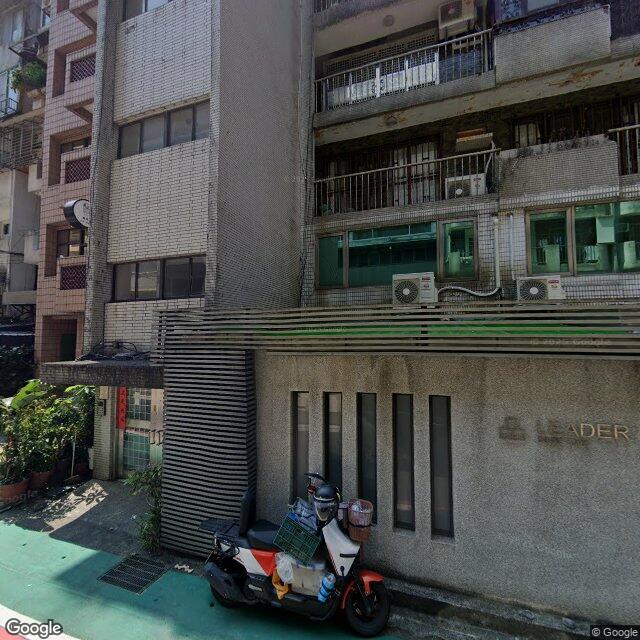 逸品牙醫診所 街景外觀