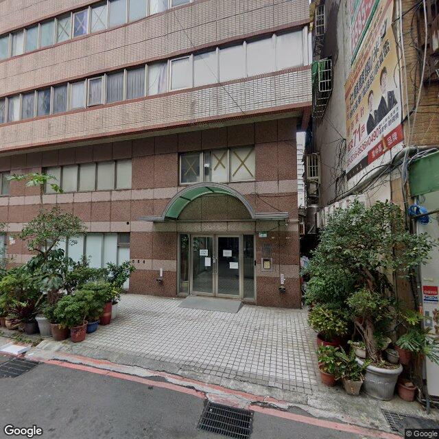 華城牙醫診所 街景外觀