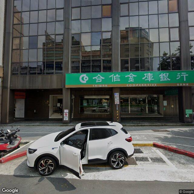 慕光牙醫診所 街景外觀