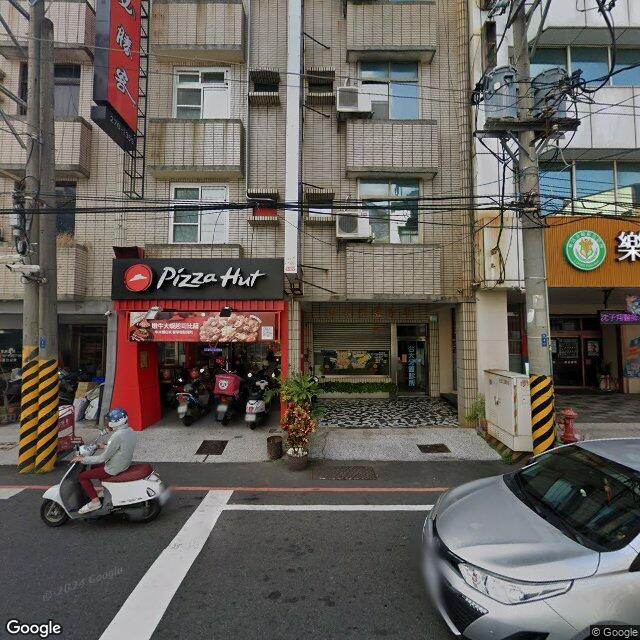 台大牙醫診所 街景外觀