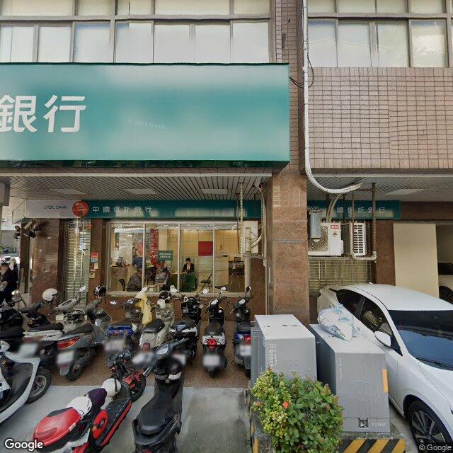 豐順牙醫診所 街景外觀