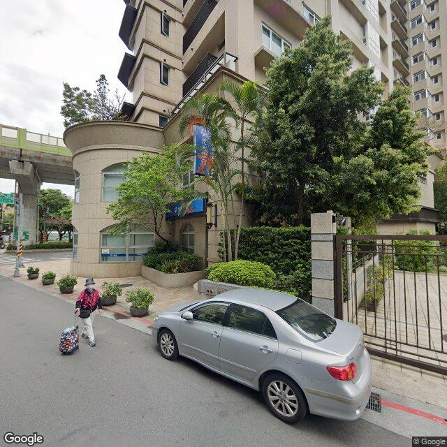 康德牙醫診所 街景外觀