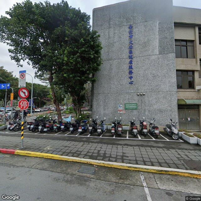 臺北市立聯合醫院附設大安門診部 街景外觀