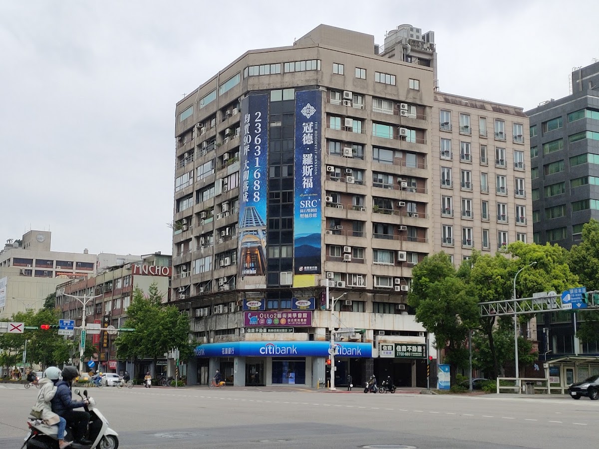 陳峙仰診所 診所實景照