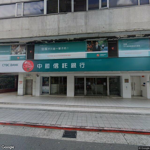 天母忠明2020眼科診所 街景外觀