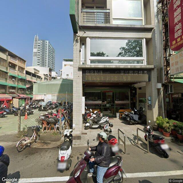 李文棟診所 街景外觀